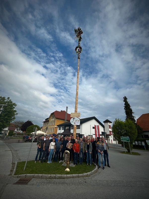 Maibaumaufstellen 2024